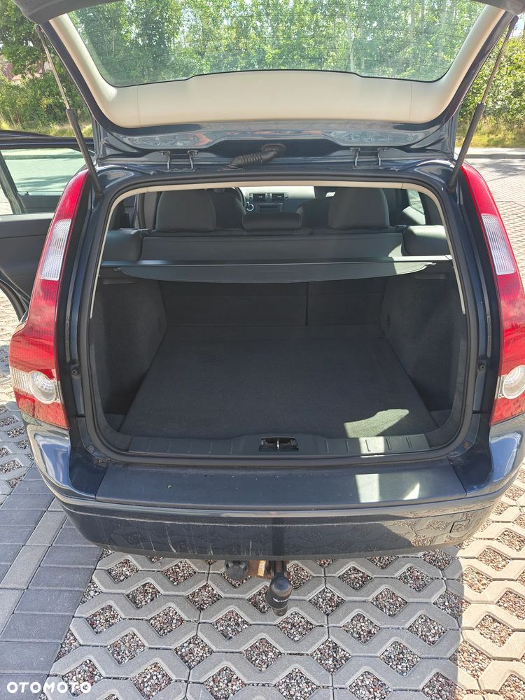 Volvo V50 1.6D DPF Kinetic - 3