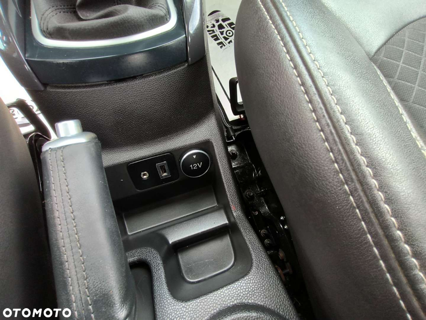 Ford EcoSport - 12