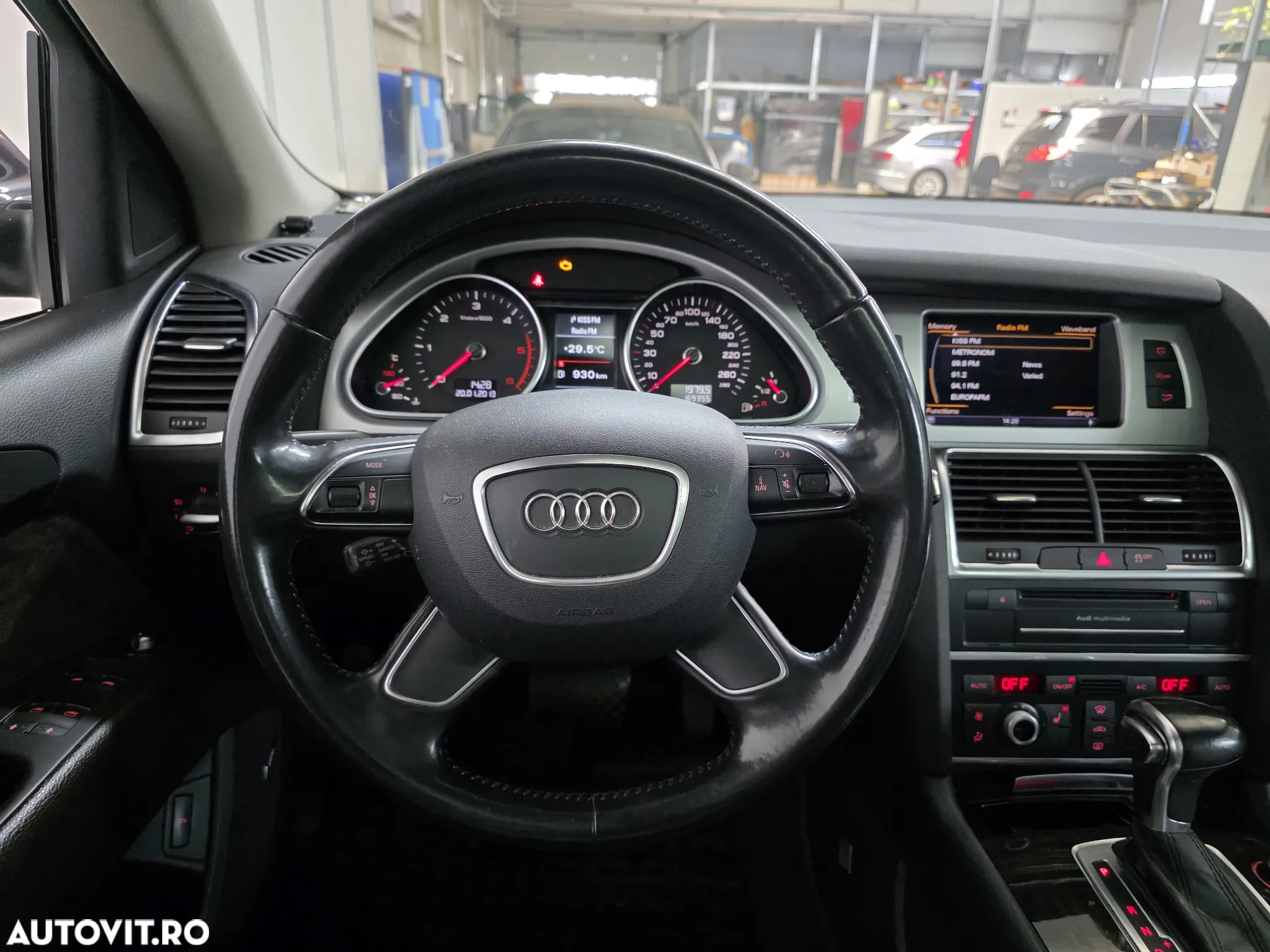 Audi Q7 3.0 TDI Quattro Tip - 9