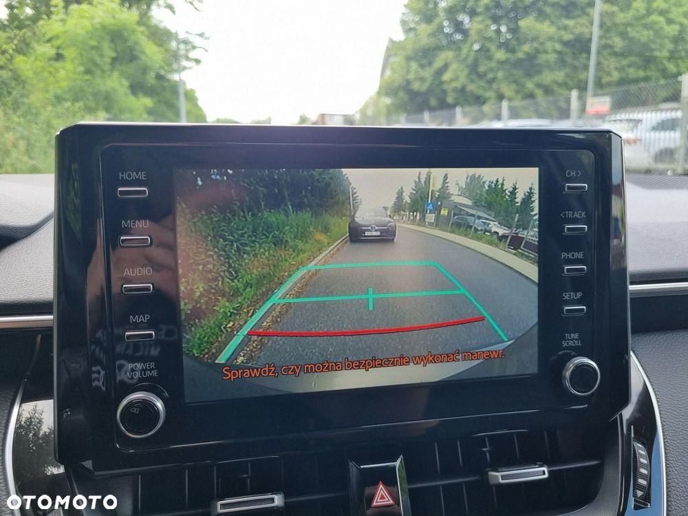 Toyota Corolla 1.8 Hybrid Comfort - 21