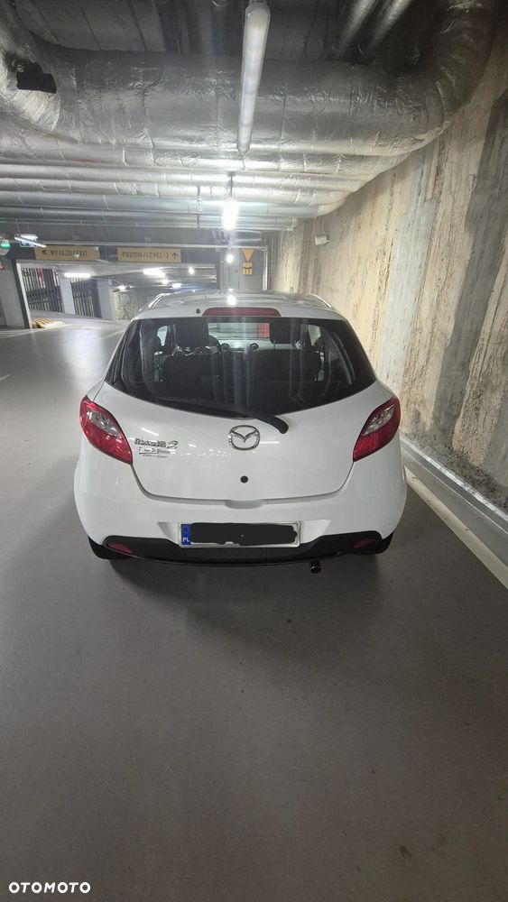 Mazda 2 - 5