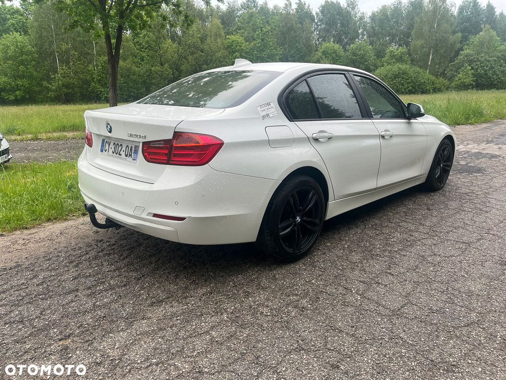BMW Seria 3 320d DPF Blue Performance - 8