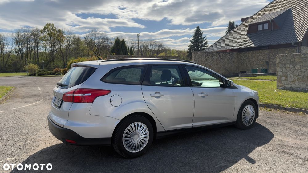 Ford Focus 1.6 TDCi Titanium - 5