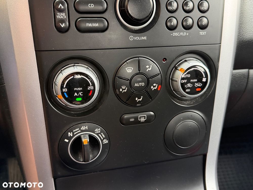 Suzuki Grand Vitara 1.6 - 21