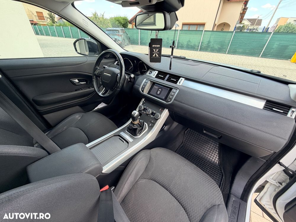 Land Rover Range Rover Evoque - 12