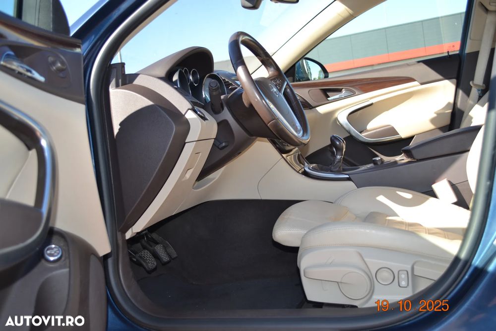 Opel Insignia 2.0 CDTI Sports Tourer ecoFLEX Design Edition - 18