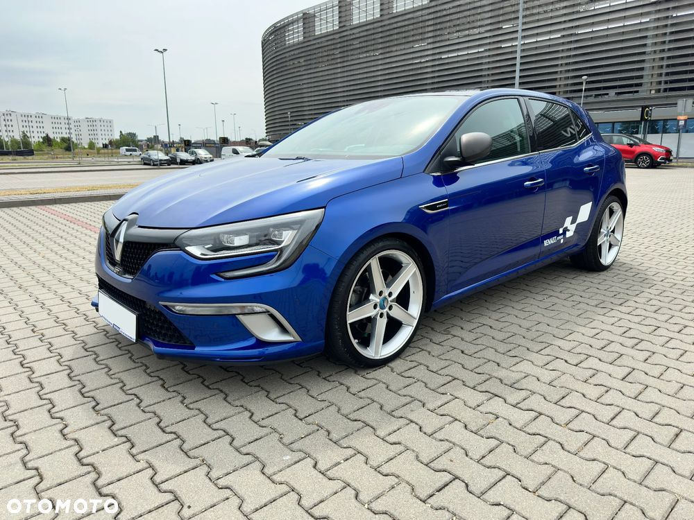 Renault Megane ENERGY TCe 205 EDC GT - 4
