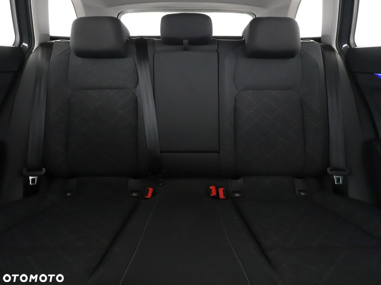 Volkswagen Golf 2.0 TDI SCR DSG Life - 18