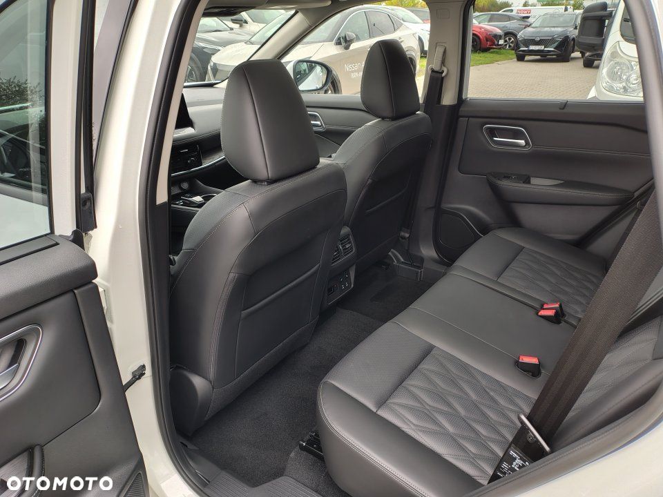 Nissan X-Trail - 7