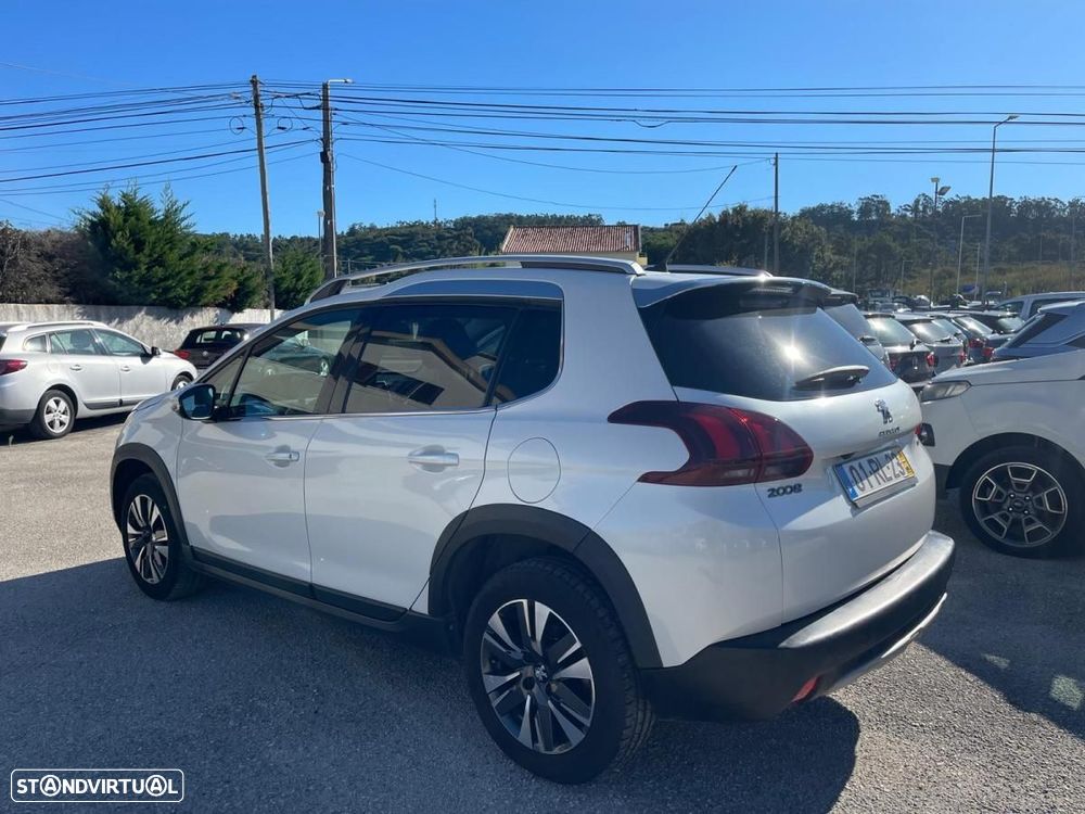 Peugeot 2008 1.6 BlueHDi Allure - 3