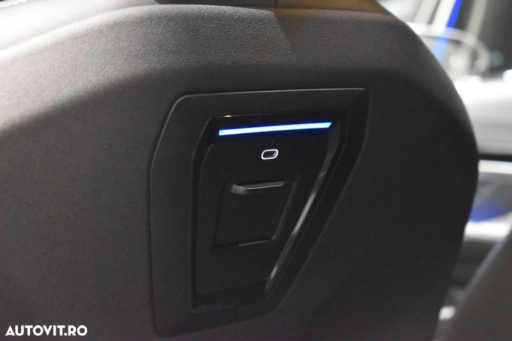 BMW Seria 5 520d Aut. - 27