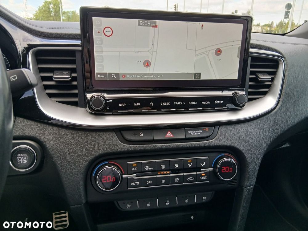 Kia XCeed 1.5 T-GDI Business Line DCT - 31