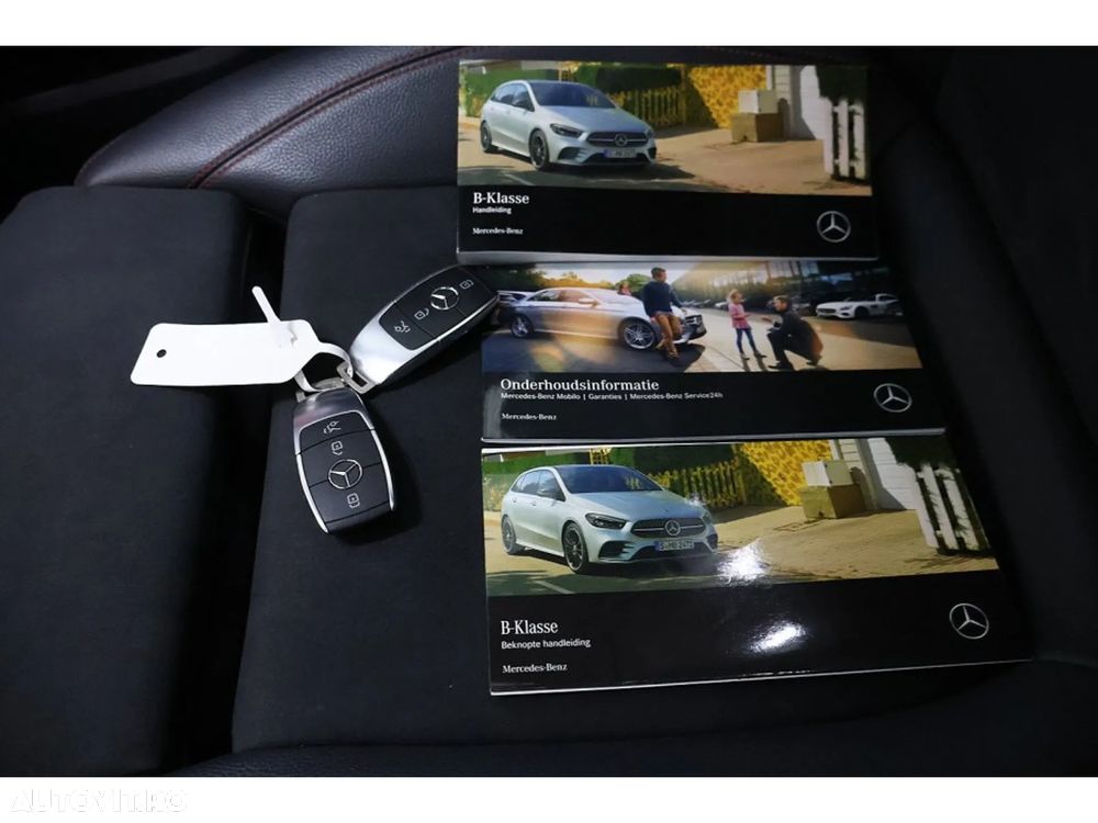 Mercedes-Benz B 200 7G-DCT AMG Line Advanced Plus - 22