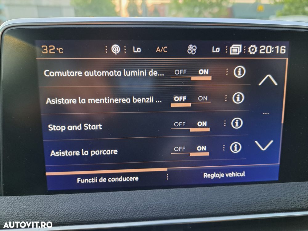 Peugeot 3008 1.2 PureTech Turbo S&S GT-Line - 24