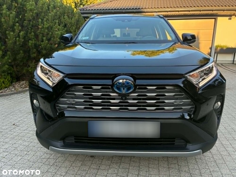 Toyota RAV4 - 11