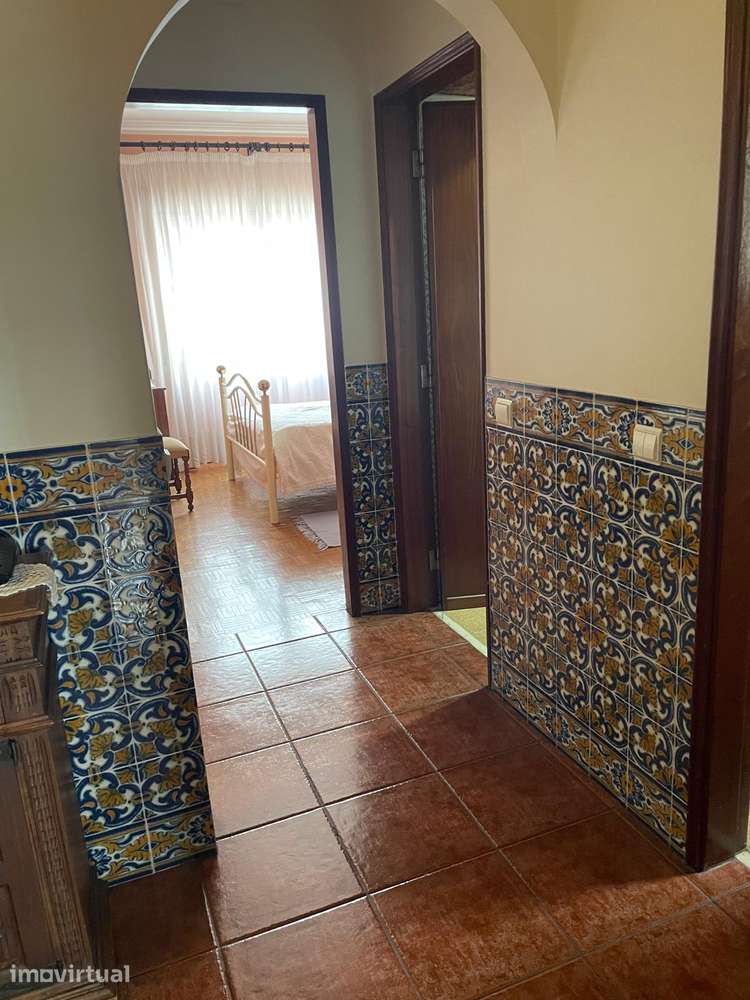 Apartamento T2 + Cave T1 - Grande imagem: 3/29