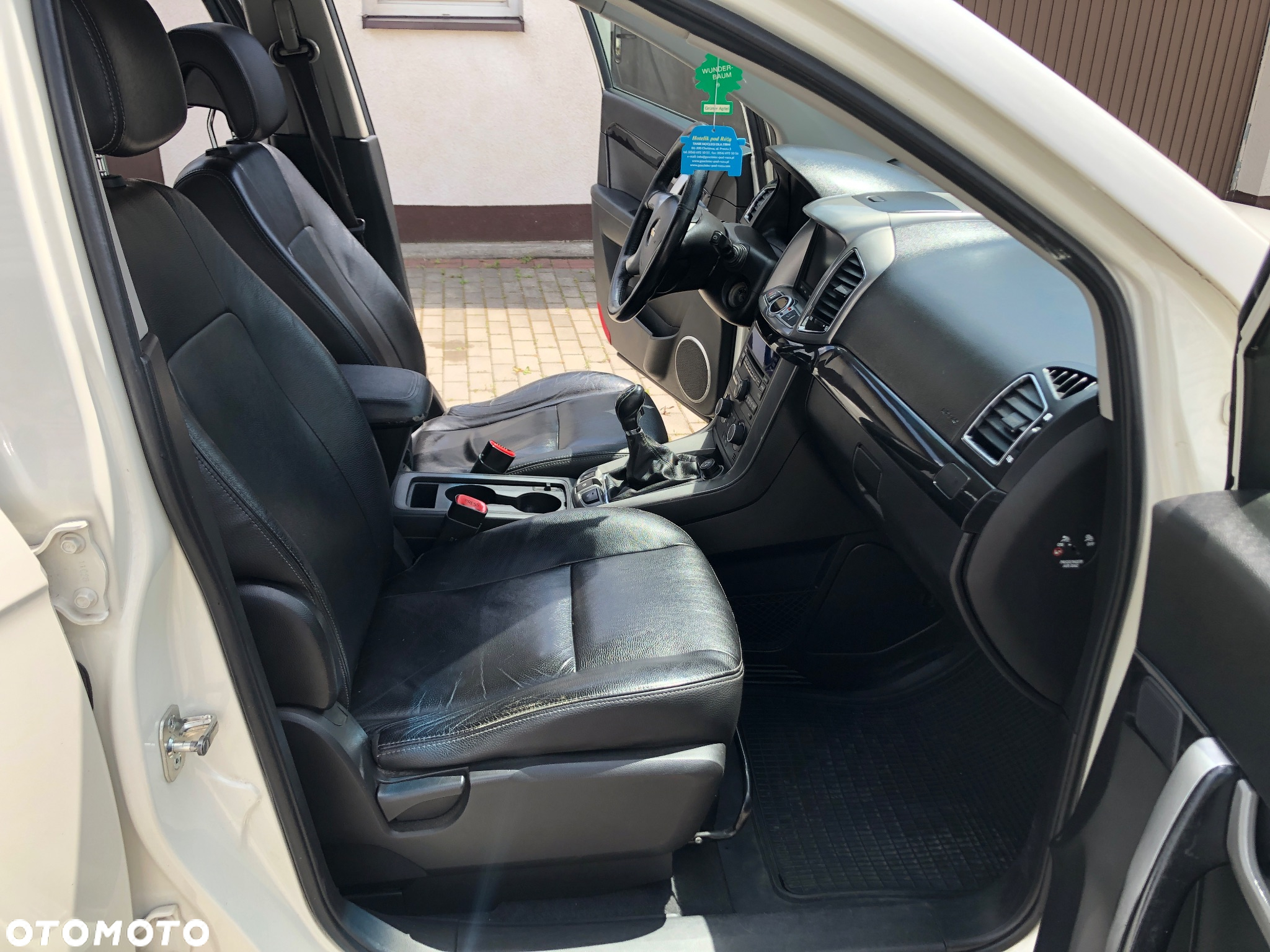 Chevrolet Captiva 2.2 d LTZ - 8