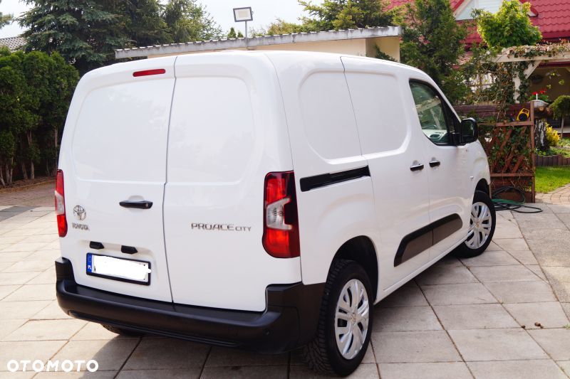 Toyota Proace City D4D Salon Pl Tablet Bogata Opcja 6 Bieg Faktura Vat 23% - 17