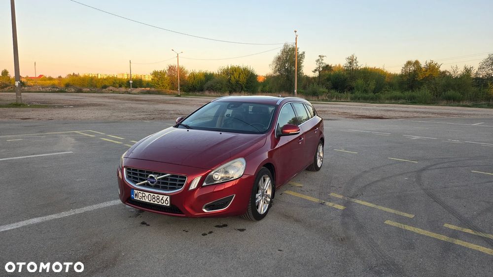 Volvo V60 - 1