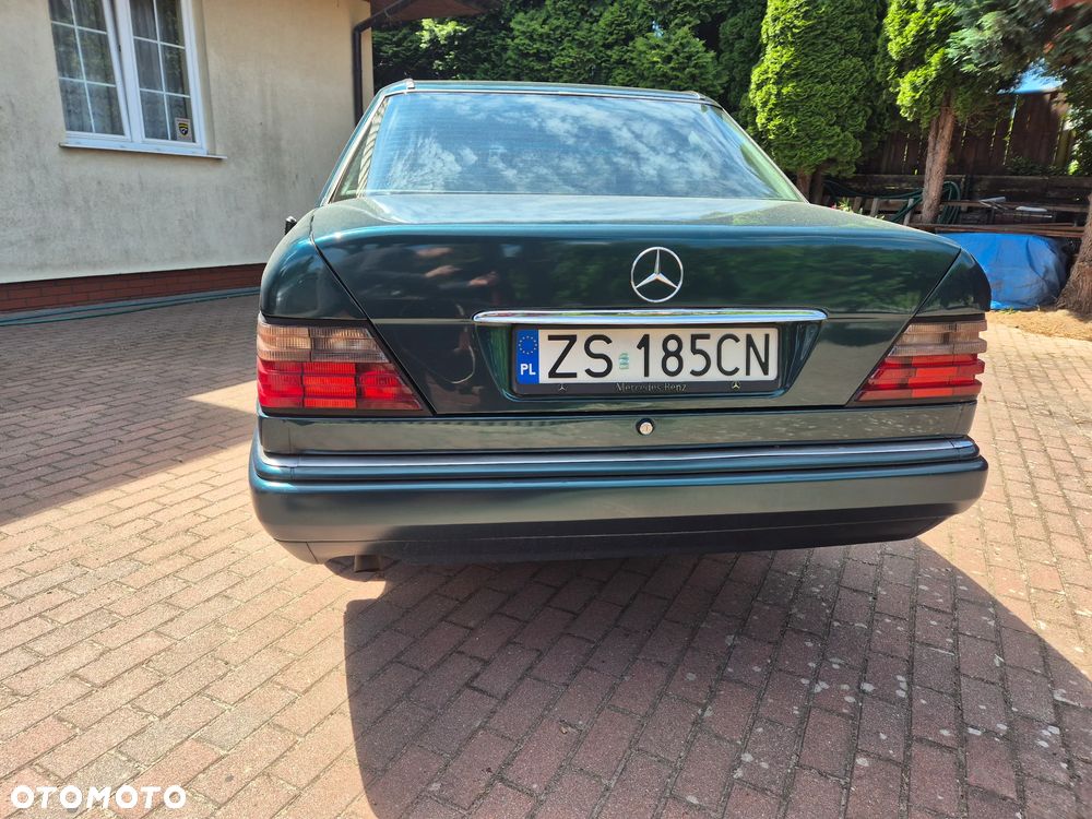 Mercedes-Benz Klasa E - 3