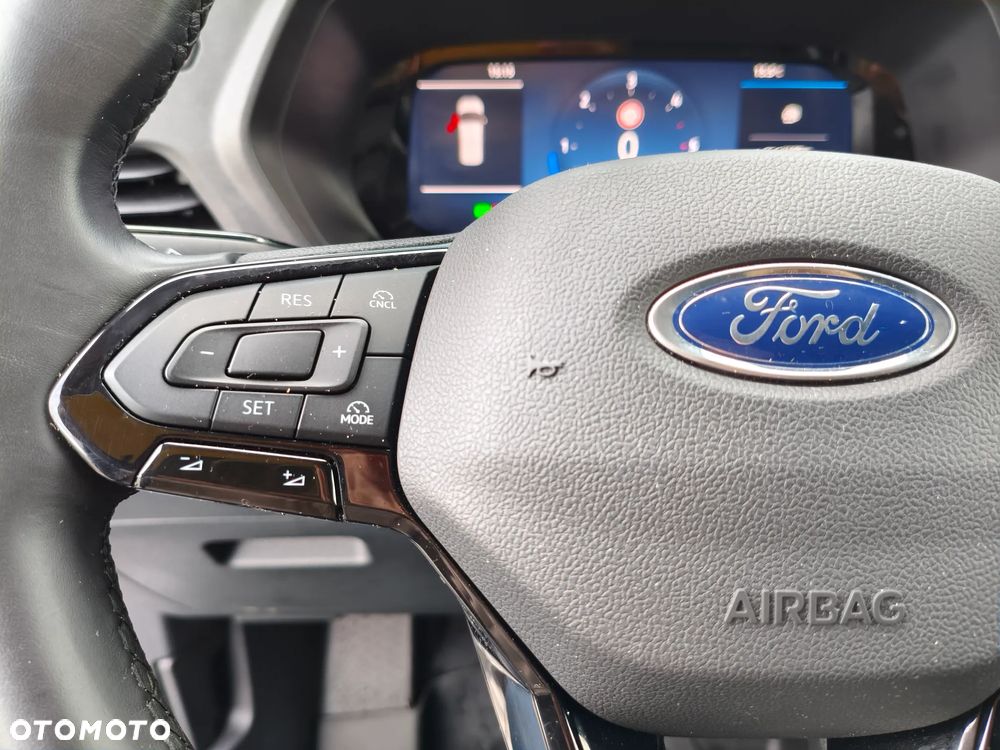 Ford Transit Connect L2 - 12