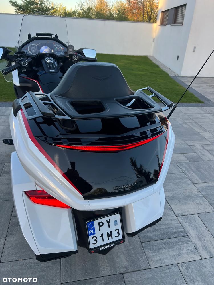 Honda GL - 16