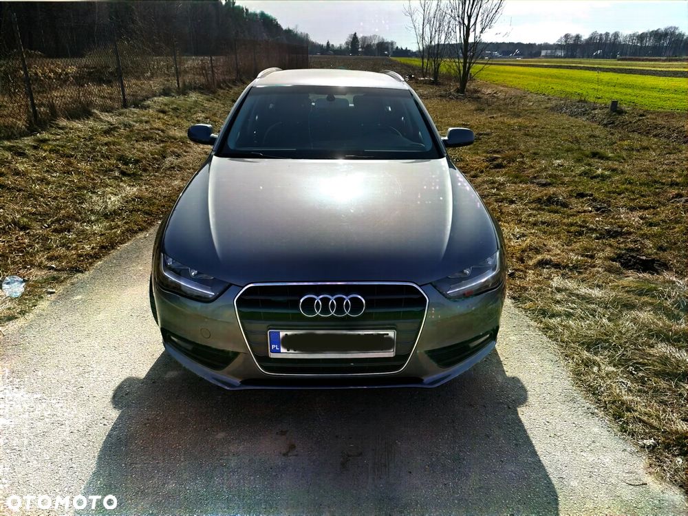Audi A4 Avant 2.0 TDI DPF Attraction - 9