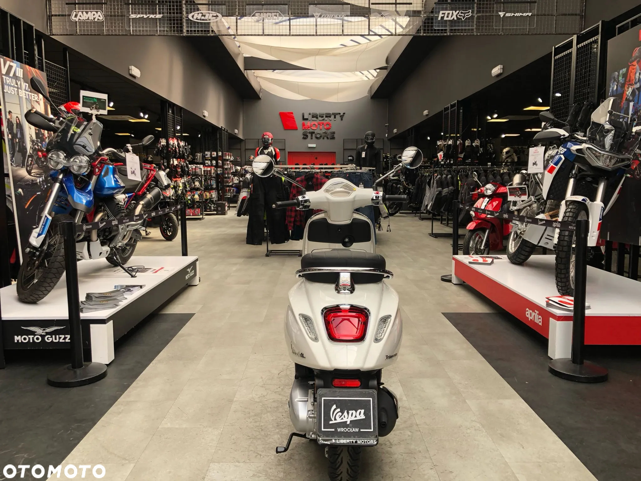 Vespa Primavera - 5