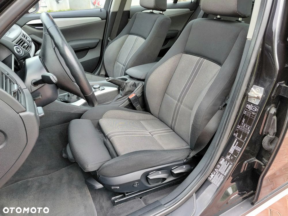 BMW X1 xDrive20d - 11