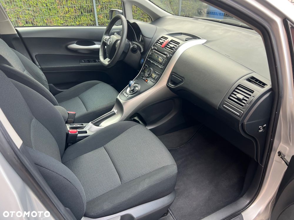 Toyota Auris - 20
