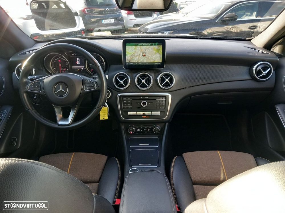 Mercedes-Benz GLA 180 d Style Aut. - 14