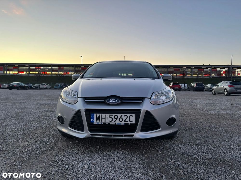 Ford Focus 1.6 Ambiente - 3