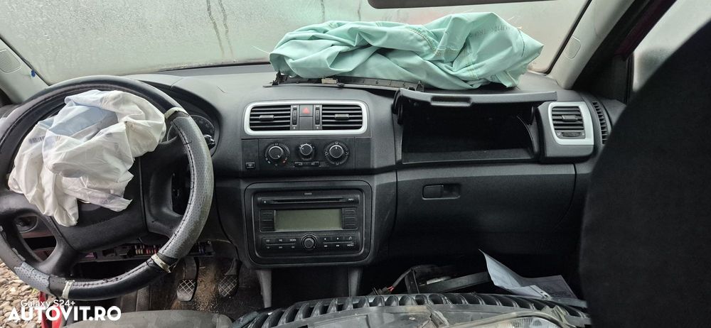 Dezmembram Skoda Fabia 1.9 TDI BSW an fab. 2009 - 4