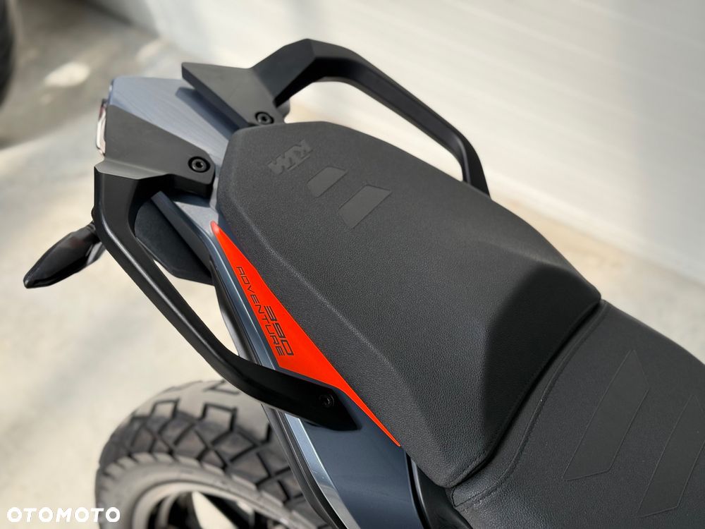 KTM Adventure - 17