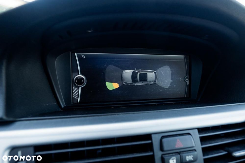 BMW Seria 3 320d - 22