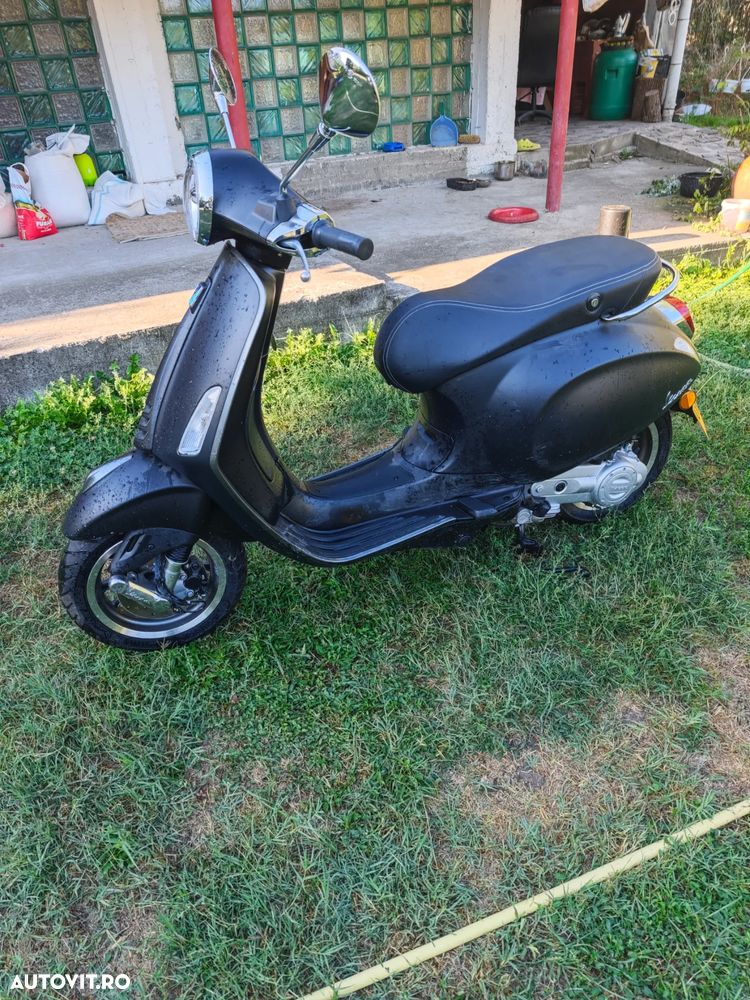 Vespa Primavera 50 - 10