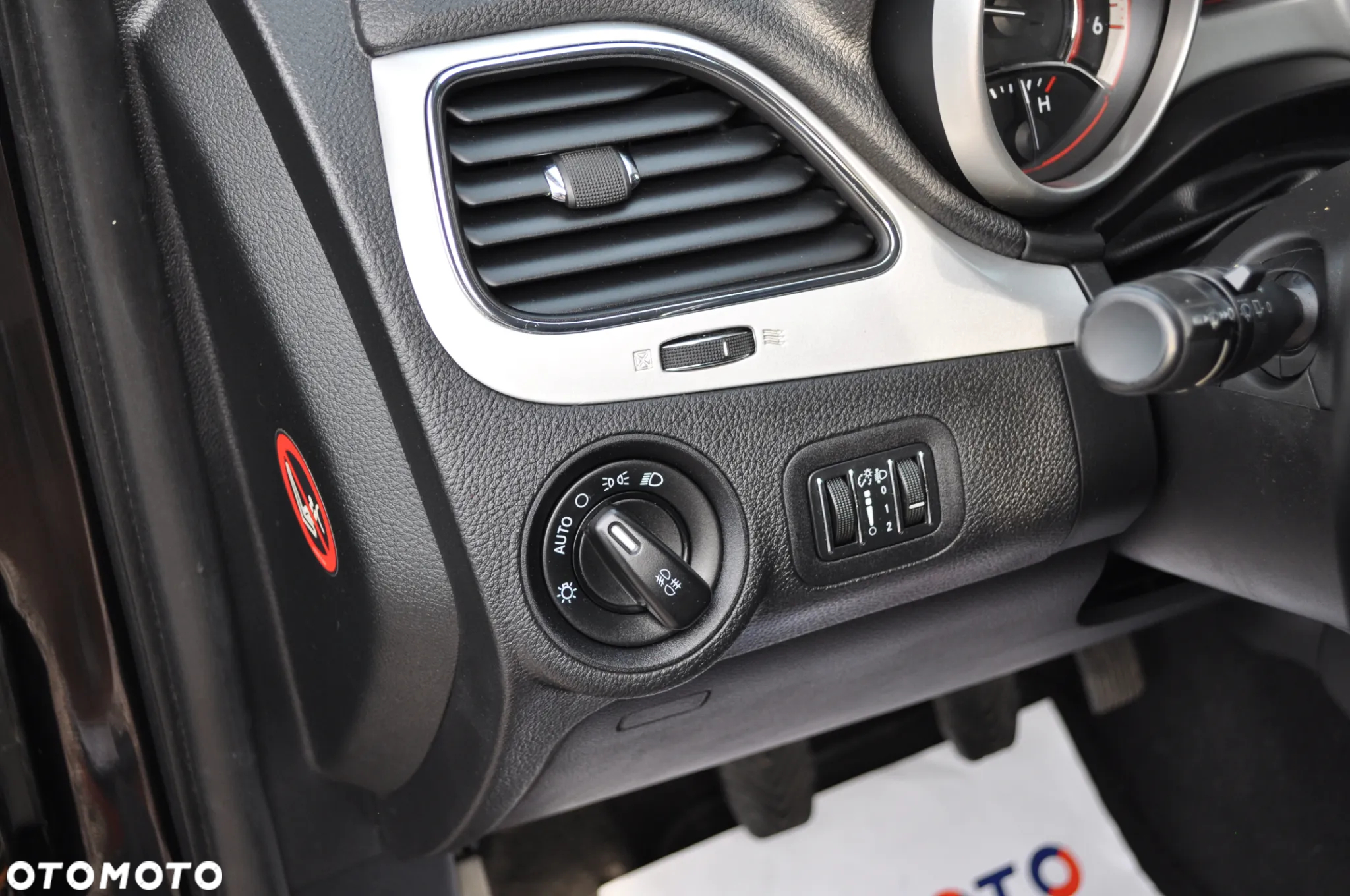 Fiat Freemont 2.0 Multijet Urban - 17