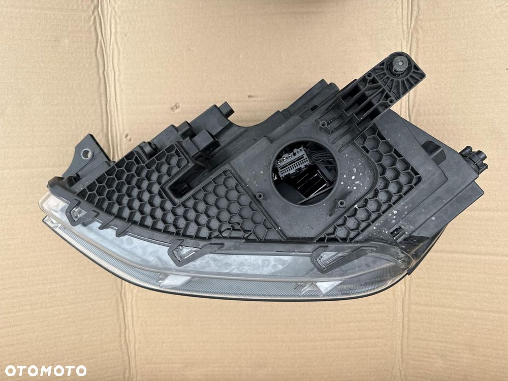 VW CADDY 2K LAMPA PRZEDNIA PRAWA 2K8941036A - 5
