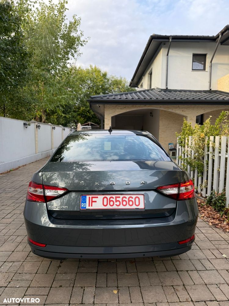 Skoda Superb 1.5 TSI ACT DSG Ambition - 8