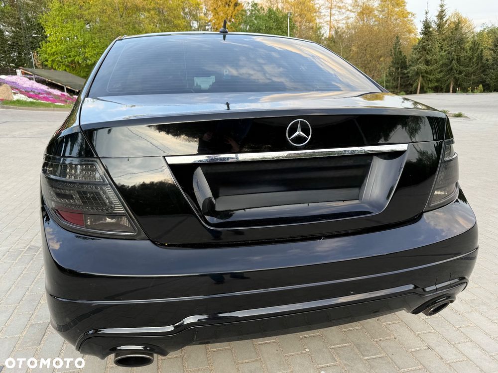 Mercedes-Benz Klasa C - 9