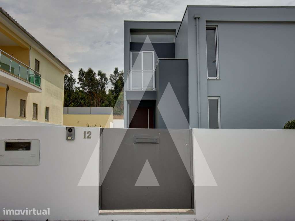 Moradia T4 isolada em Lavos - Figueira da Foz - Grande imagem: 4/60