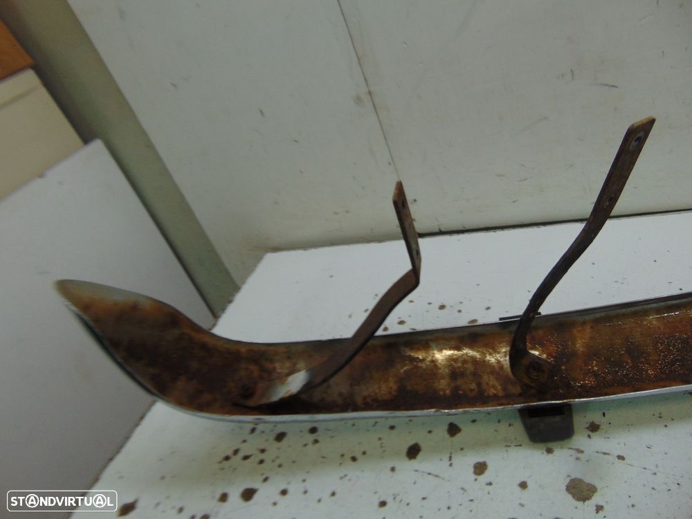 Renault 4L para choques - 8