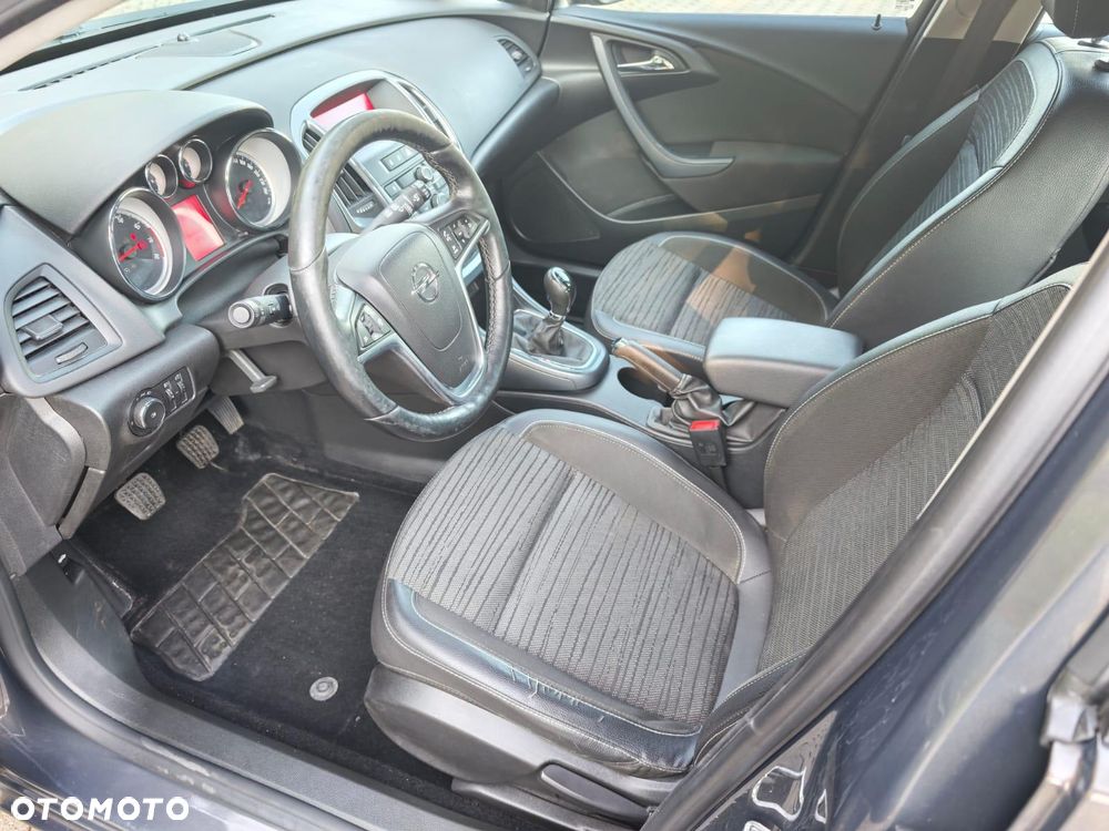 Opel Astra 1.6 Sport - 10