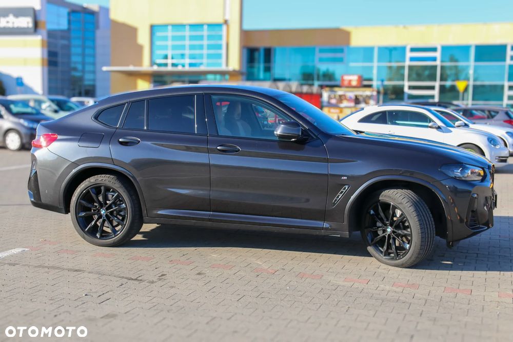 BMW X4 2023 photo 4