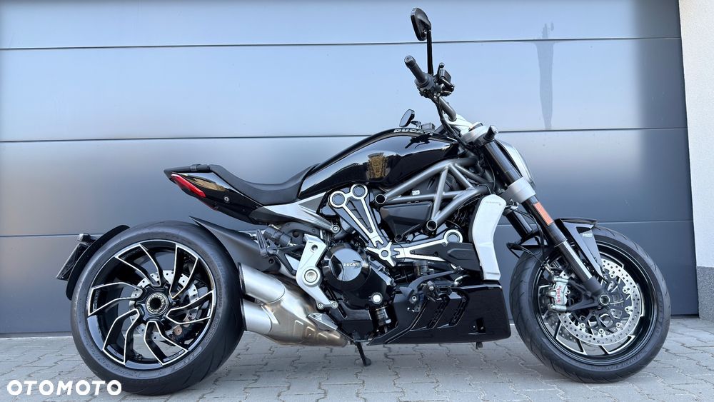 Ducati Diavel - 2