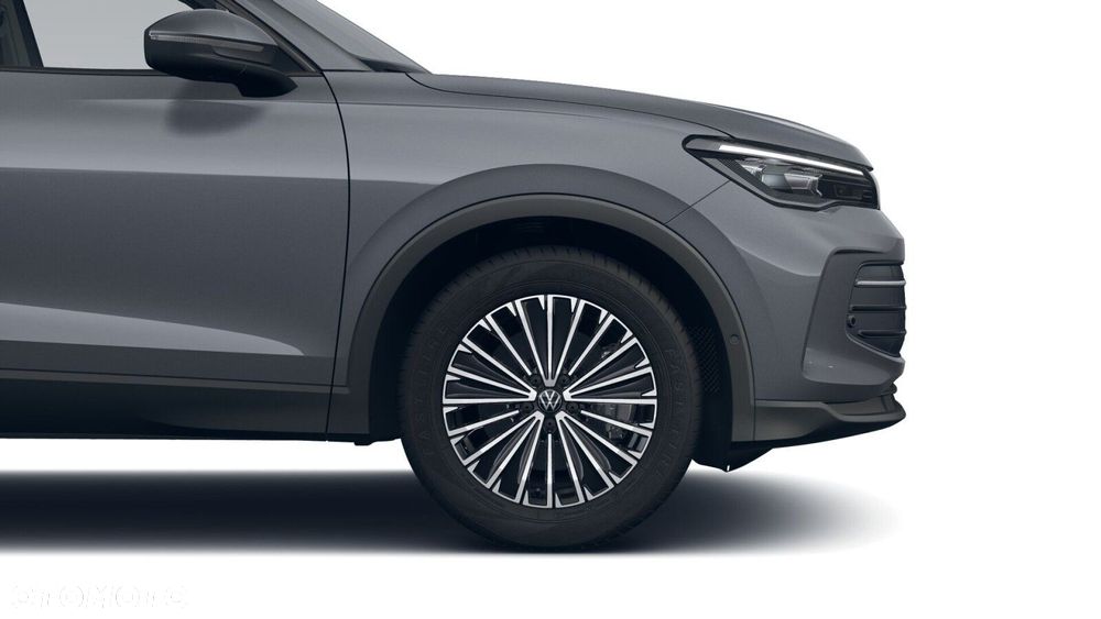 Volkswagen Tiguan - 6