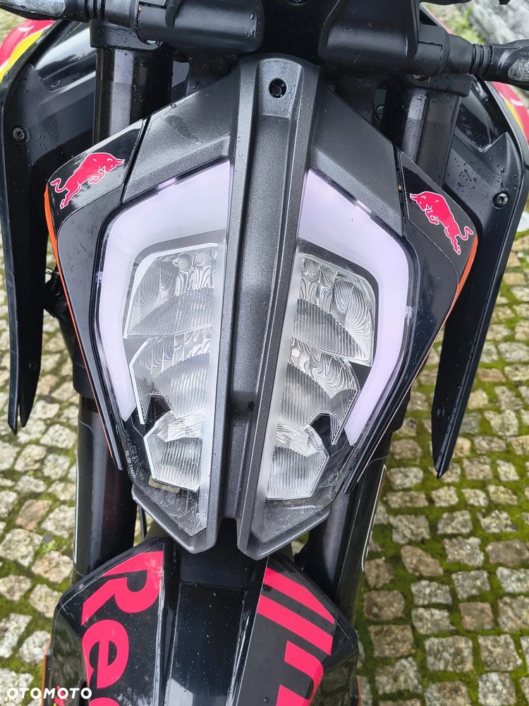 KTM Duke 790 - 16