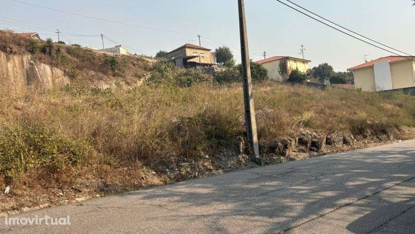 Oferta da Escritura e Registo - Terreno para construção - BAIRRO - Grande imagem: 2/3