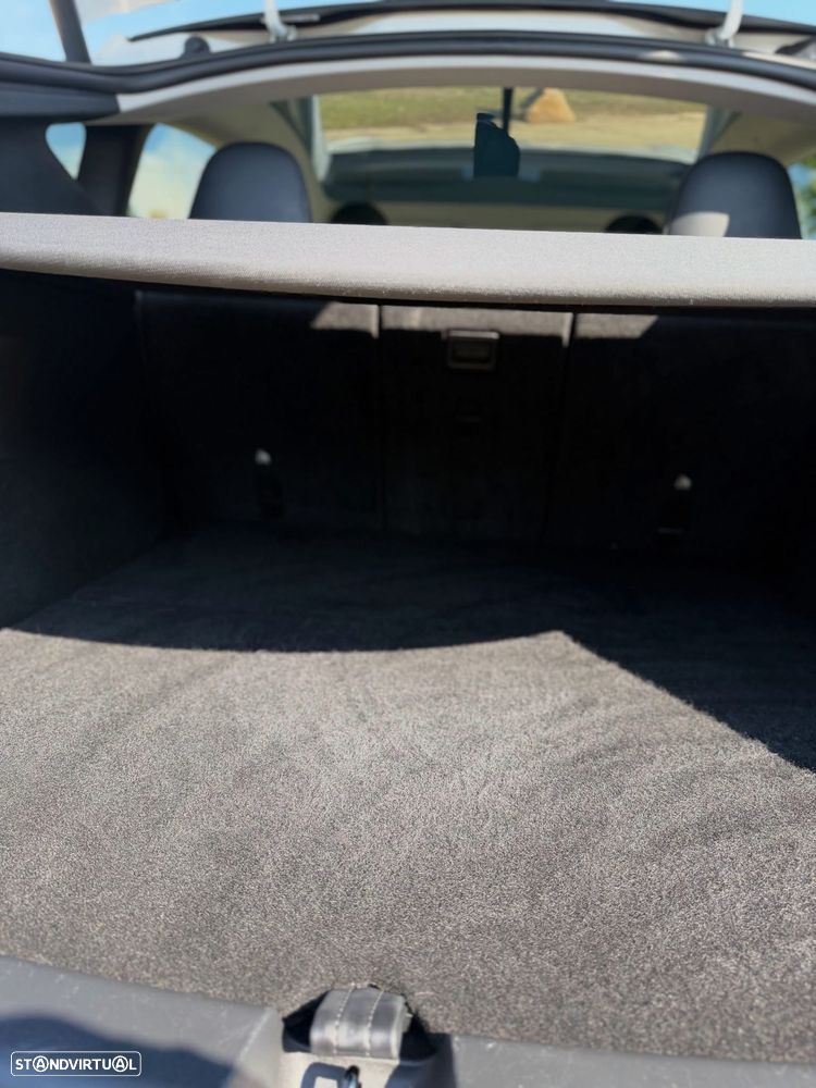 Tesla Model Y RWD - 15