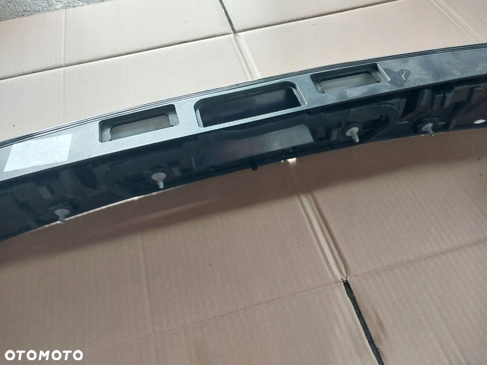 LAMPA TYLNA BLENDA NA KLAPĘ VW TAIGO 2G ORYGINAŁ - 10